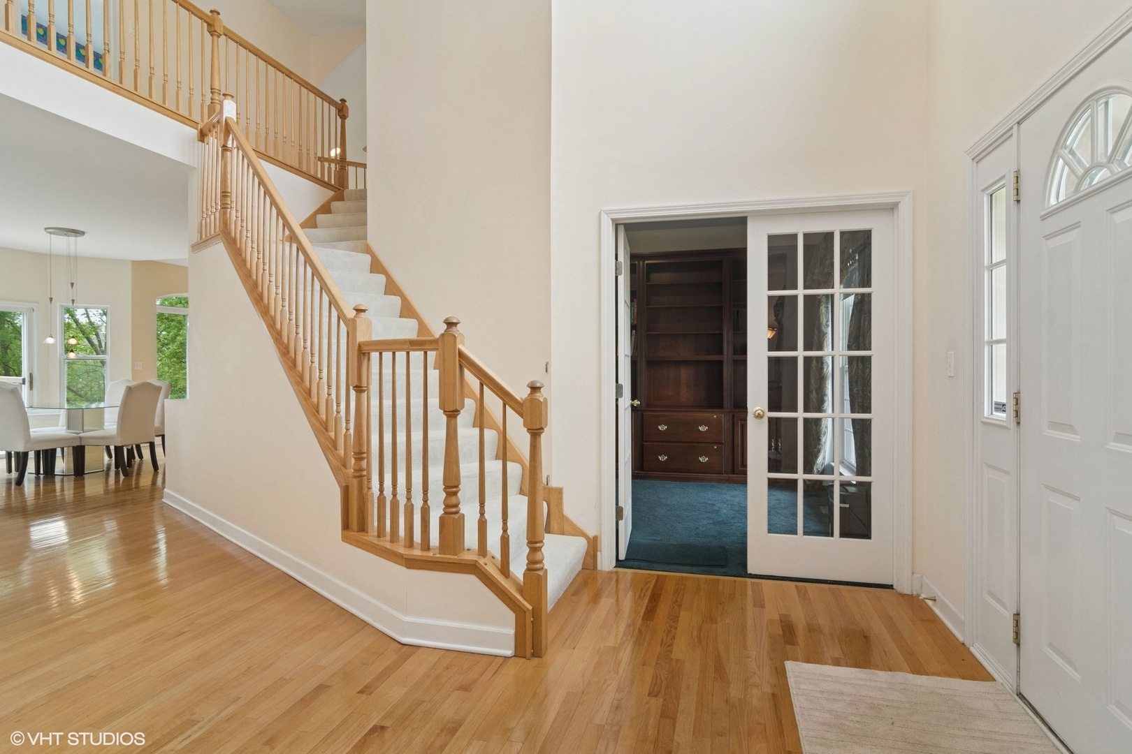 1048 N Palos Avenue, Palatine, IL 60067