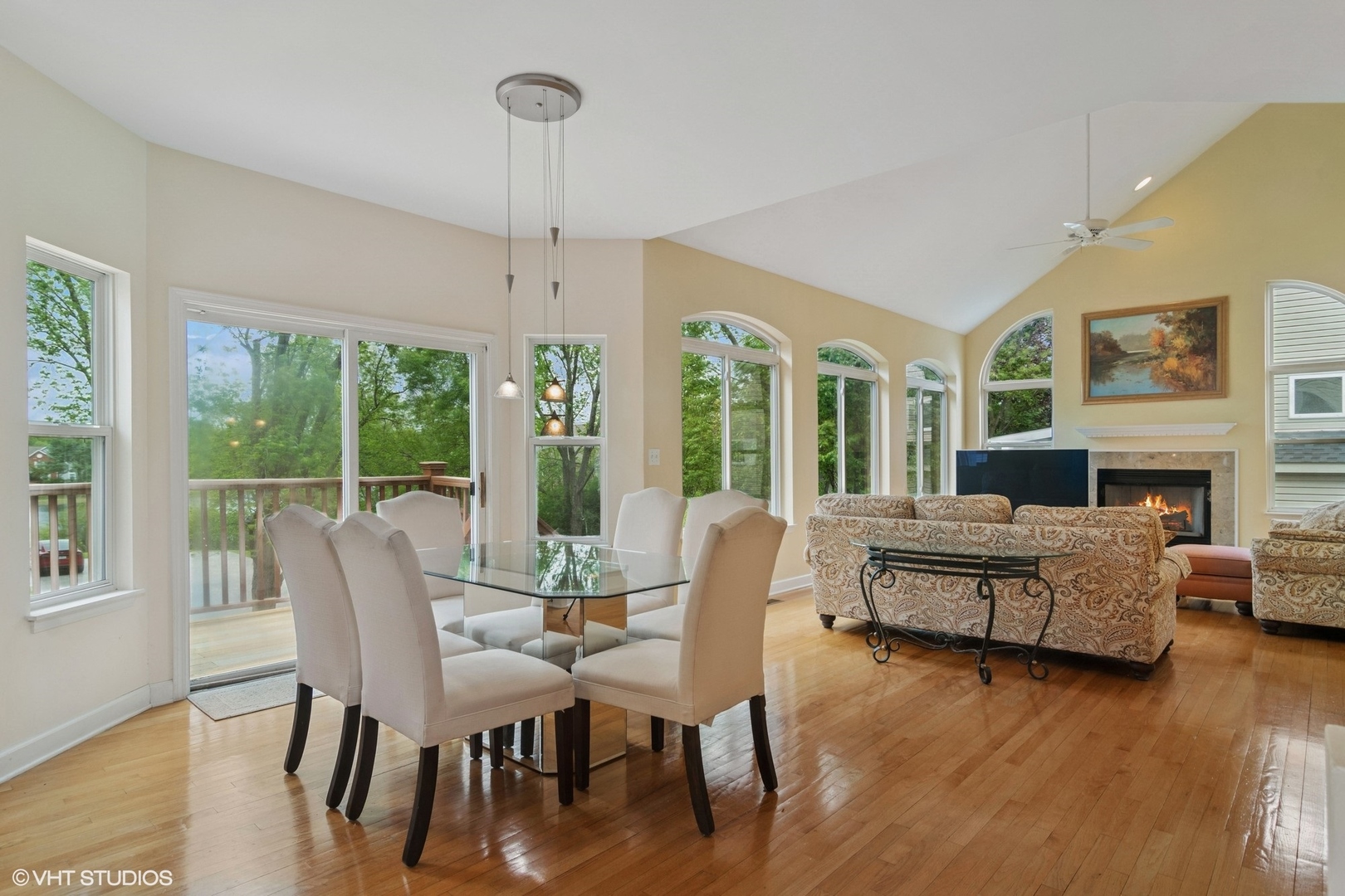 1048 N Palos Avenue, Palatine, IL 60067