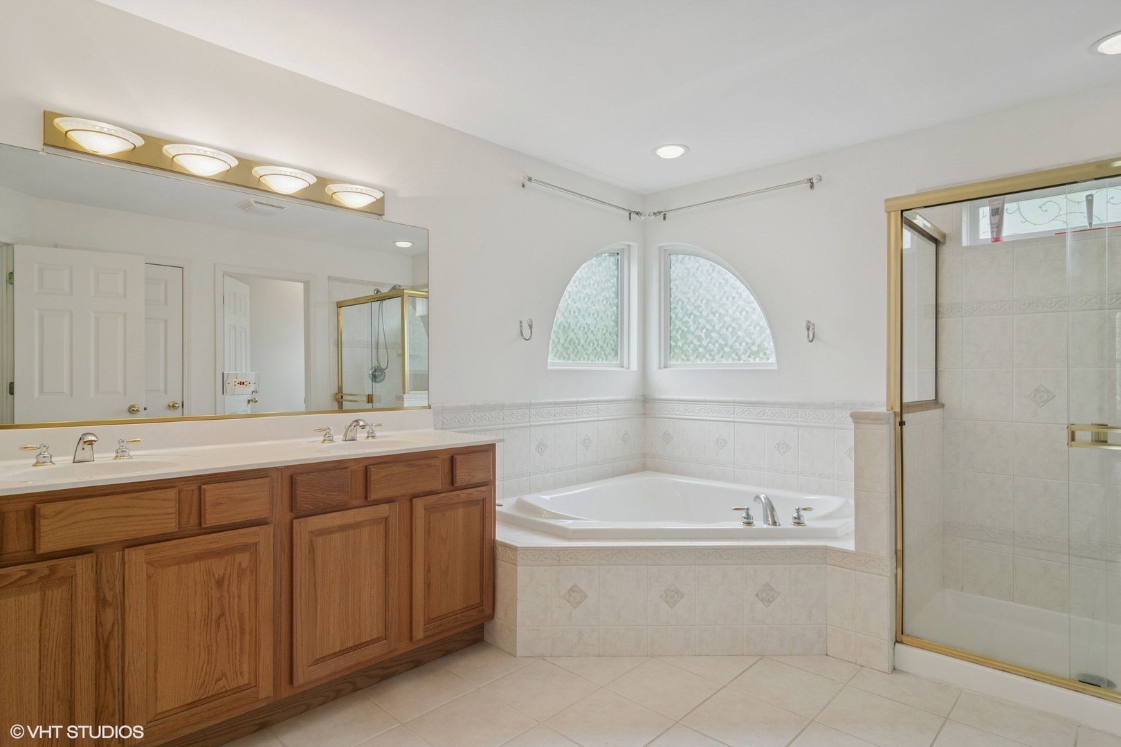 1048 N Palos Avenue, Palatine, IL 60067