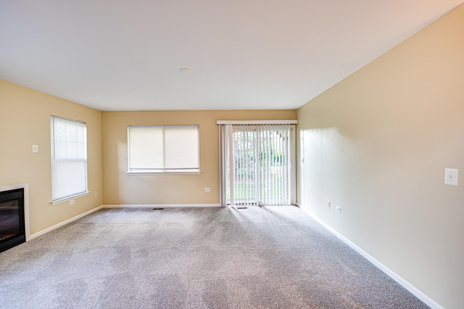 3147 Saganashkee Lane, Naperville, IL 60564