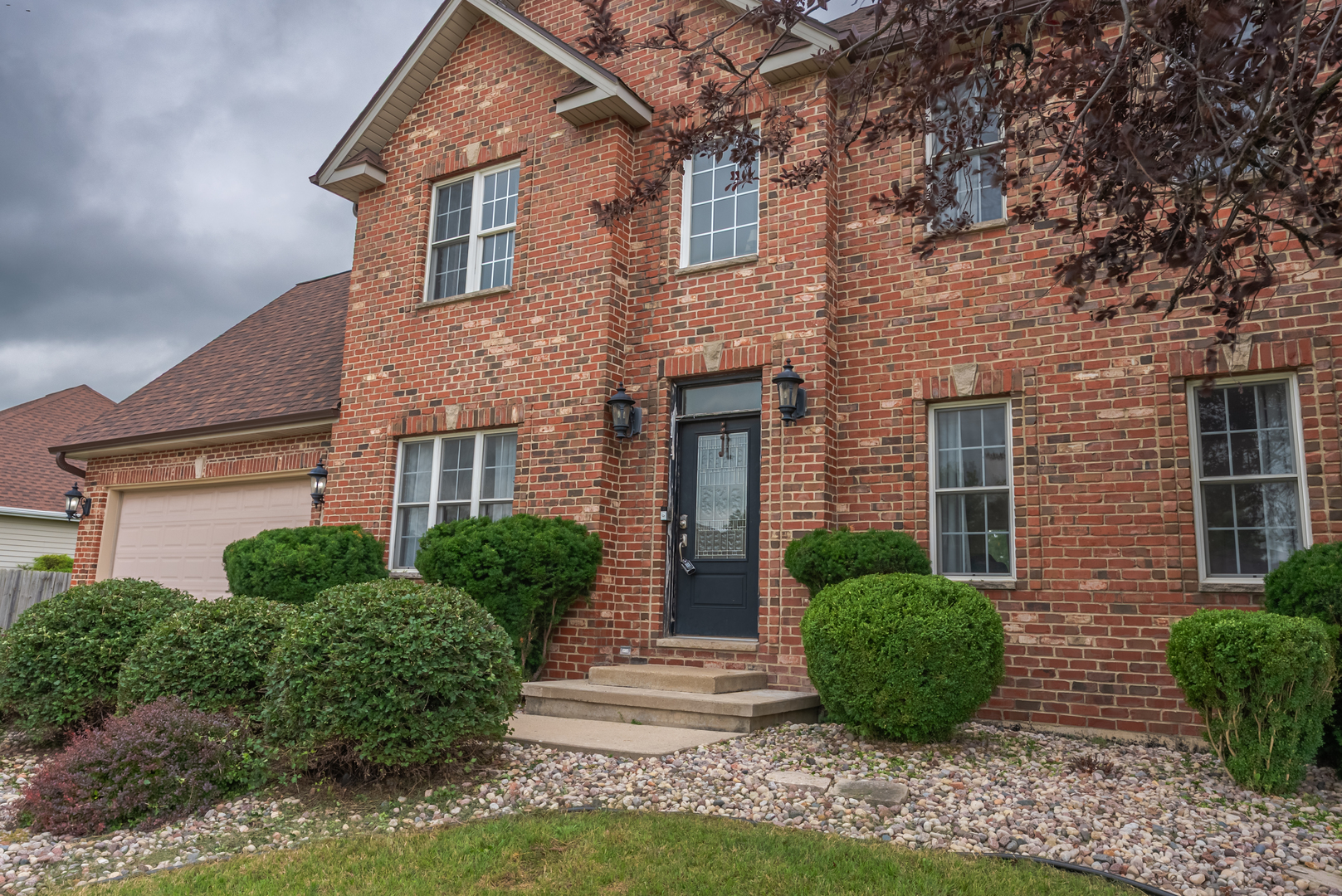 511 E Rennesoy Drive, Newark, IL 60541