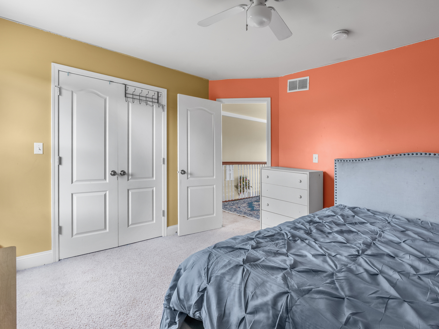511 E Rennesoy Drive, Newark, IL 60541