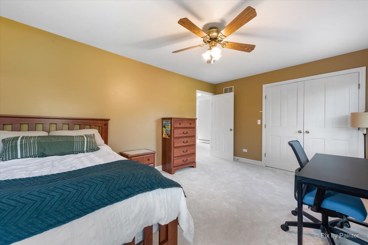 253 N Kenilworth Avenue, Glen Ellyn, IL 60137