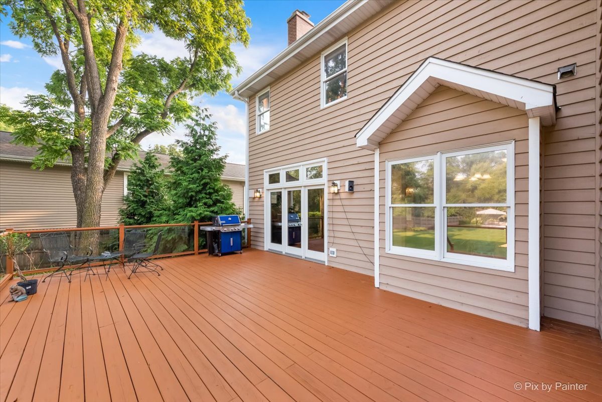 253 N Kenilworth Avenue, Glen Ellyn, IL 60137