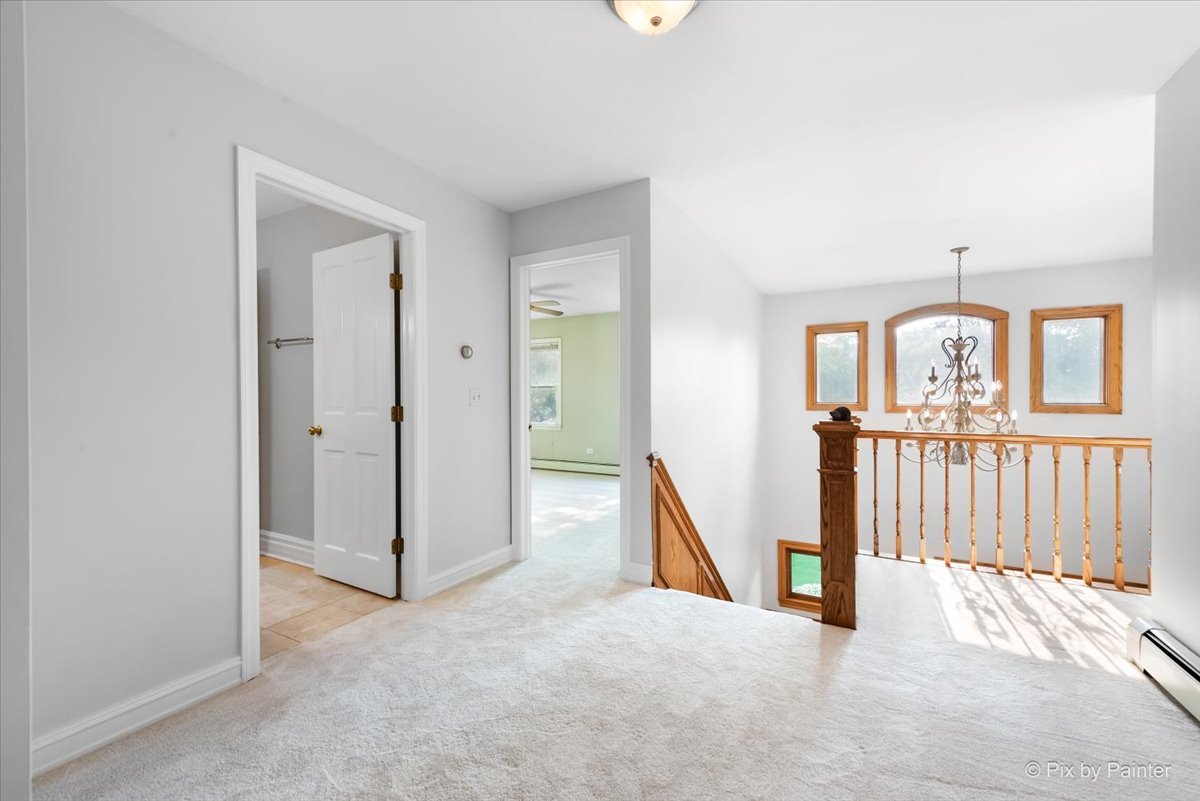 253 N Kenilworth Avenue, Glen Ellyn, IL 60137