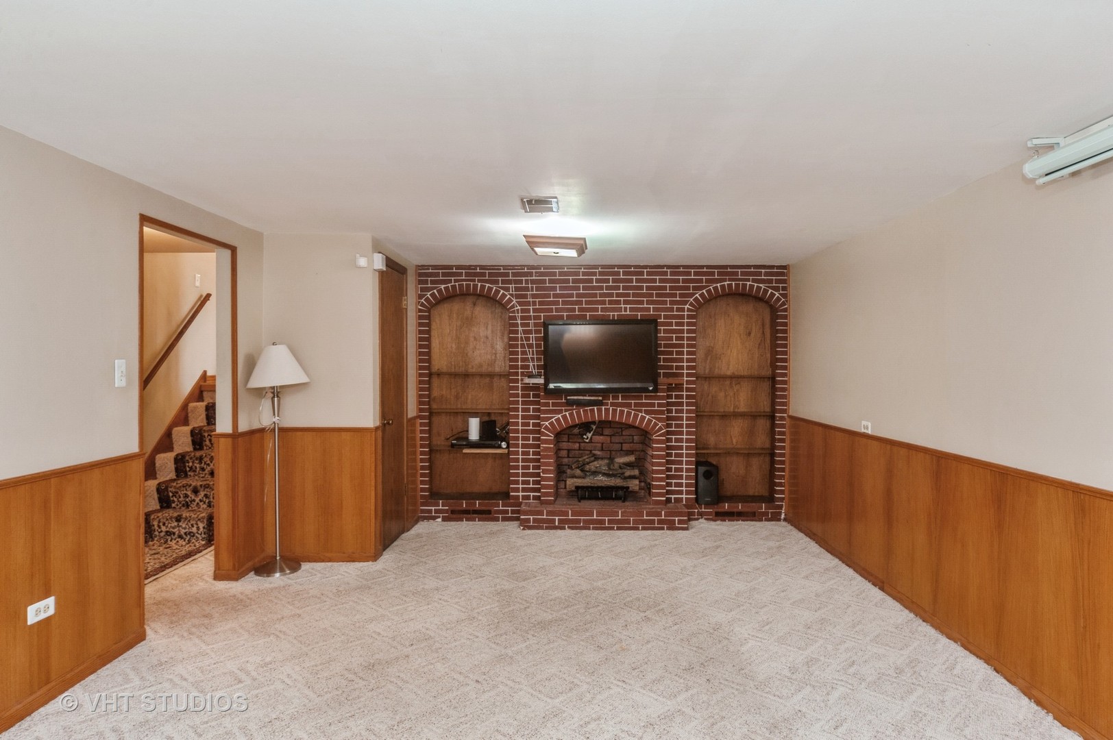 7849 W 101st Street, Palos Hills, IL 60465