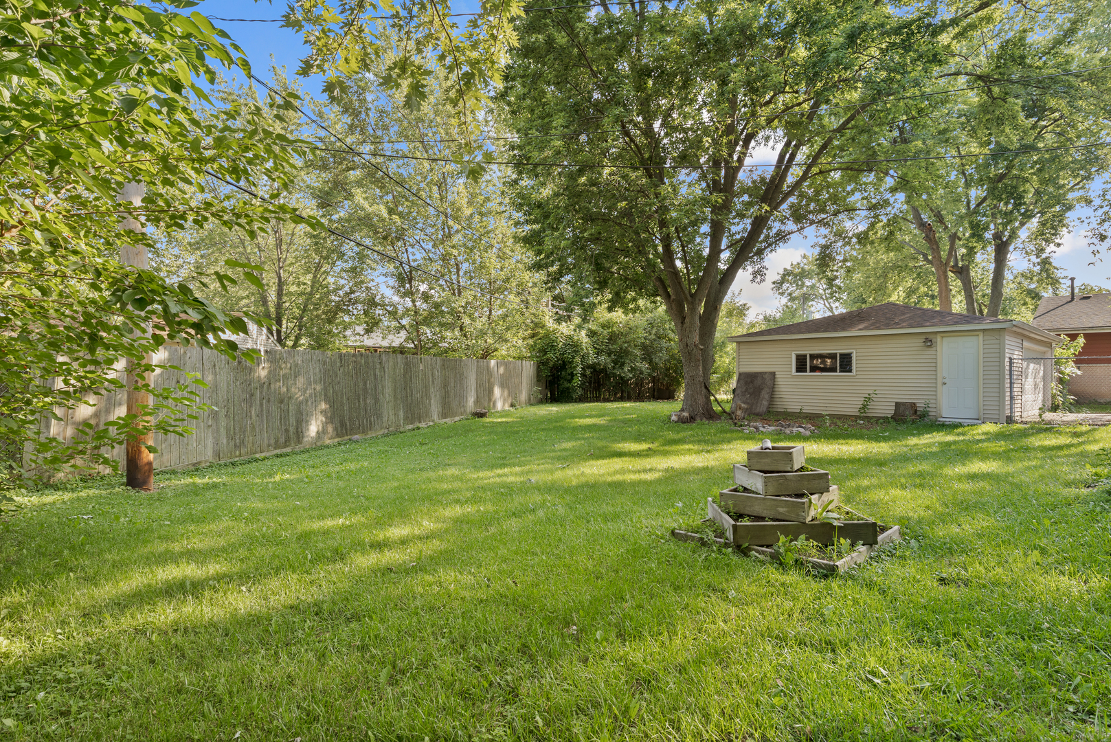 65 Des Plaines Lane, Hoffman Estates, IL 60169