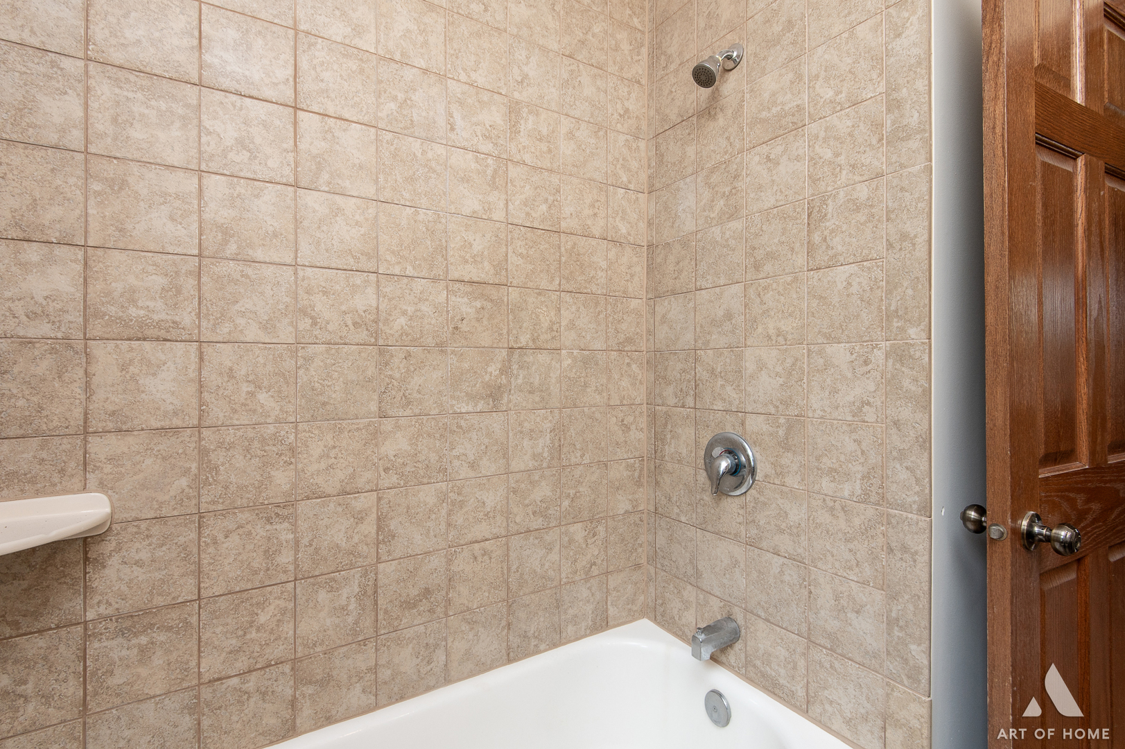 3301 N Kilbourn Avenue #2, Chicago, IL 60641