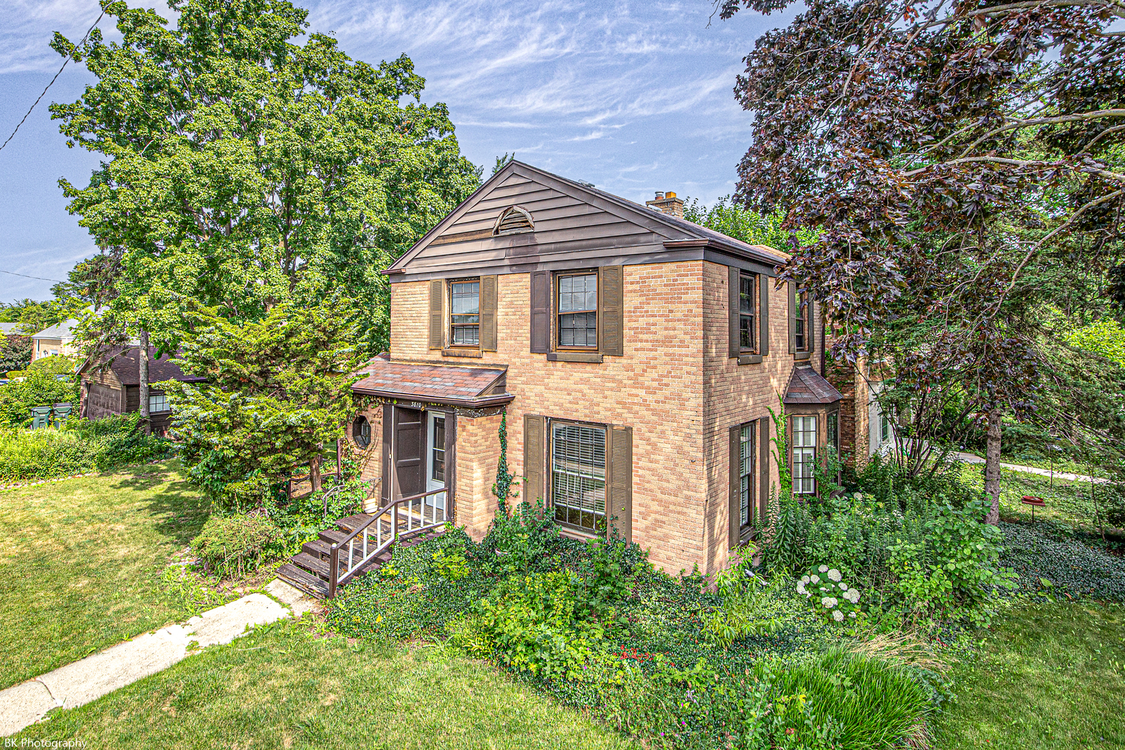 3810 W North Shore Avenue, Lincolnwood, IL 60712