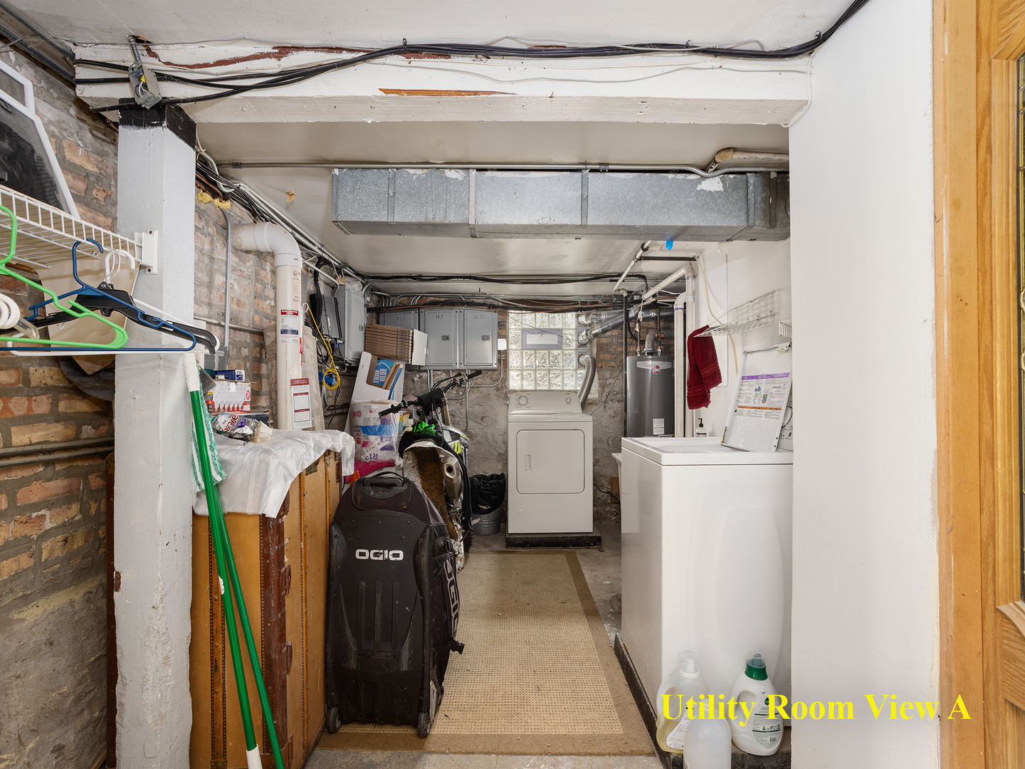 1643 S Fairfield Avenue, Chicago, IL 60608