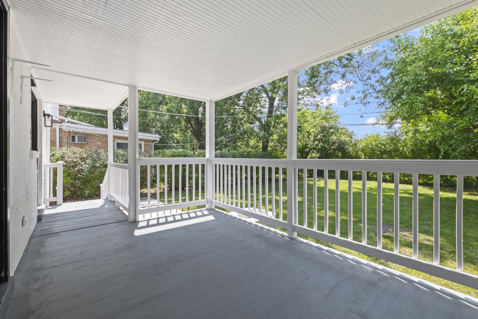 7244 N Kilpatrick Avenue, Lincolnwood, IL 60712