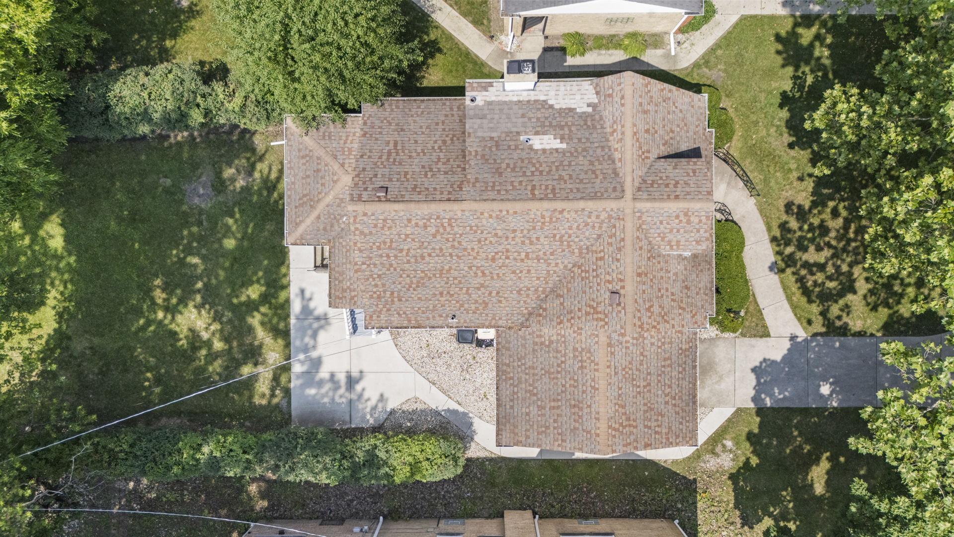 7244 N Kilpatrick Avenue, Lincolnwood, IL 60712