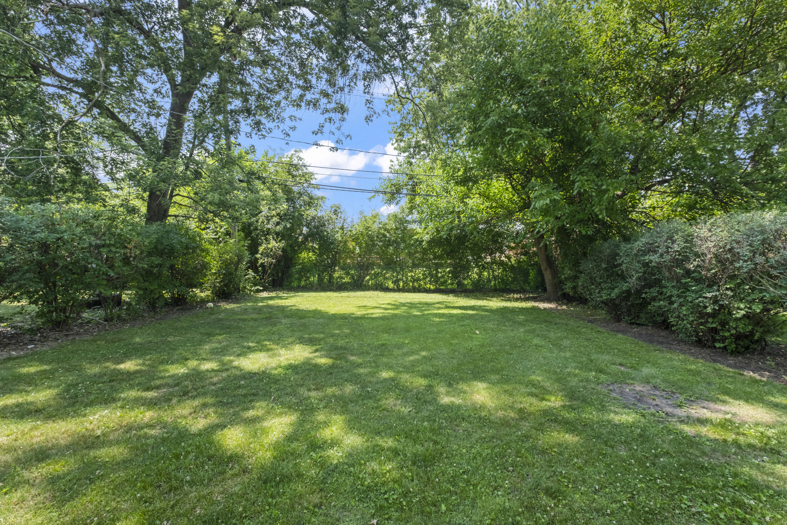 7244 N Kilpatrick Avenue, Lincolnwood, IL 60712