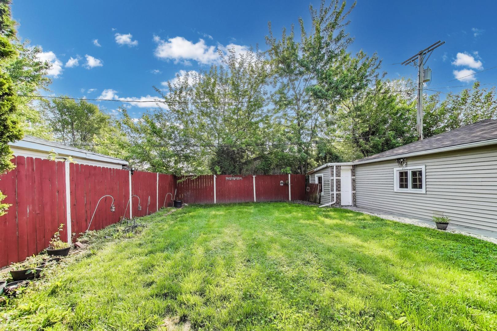 249 George Road, Wheeling, IL 60090