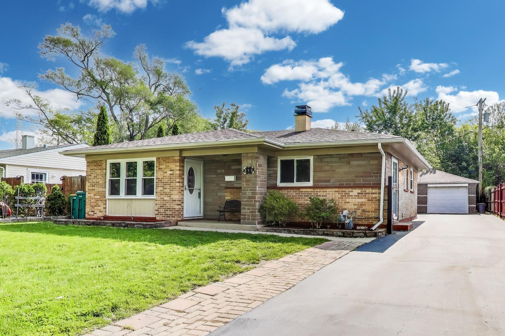 249 George Road, Wheeling, IL 60090