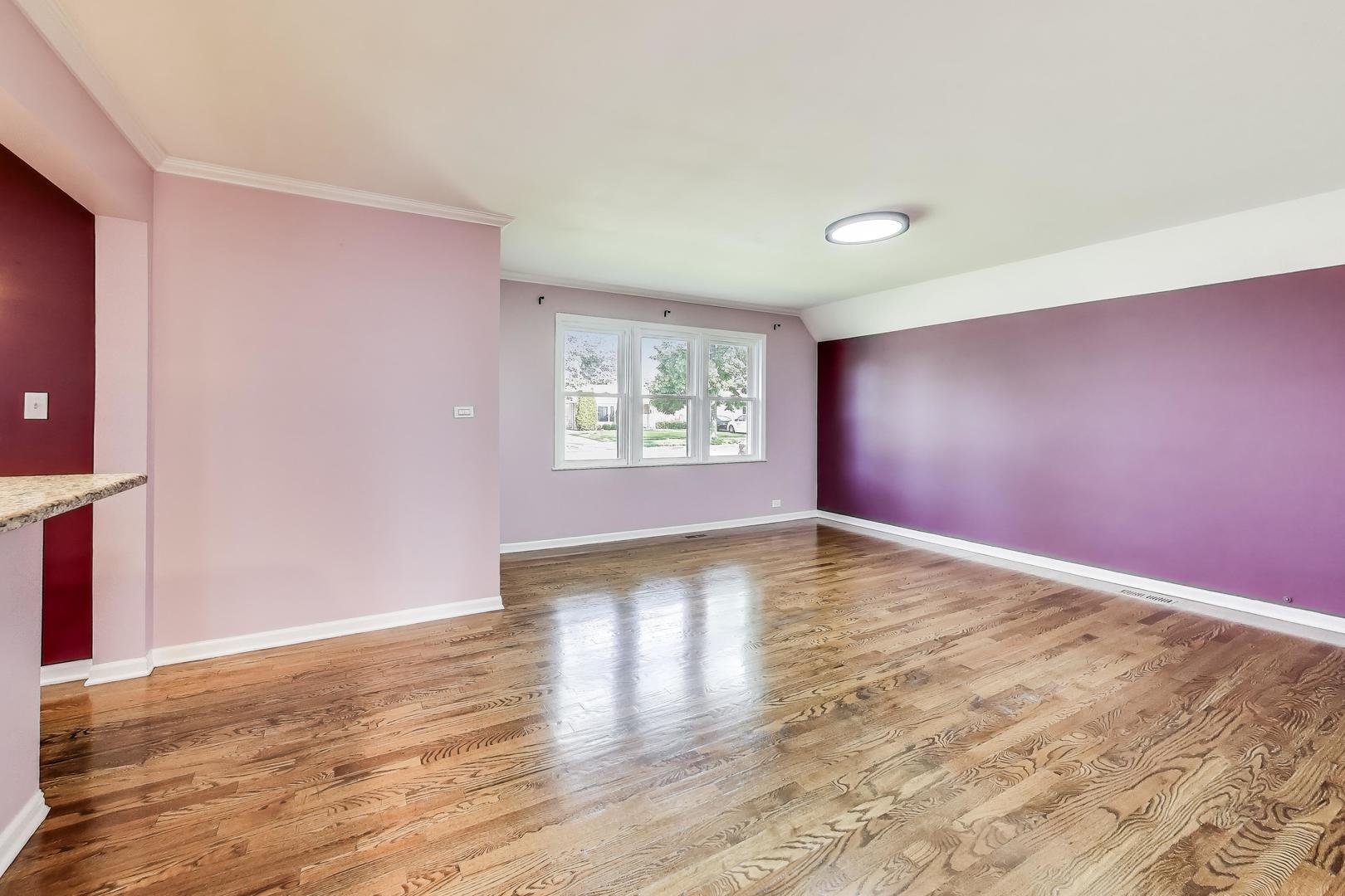 249 George Road, Wheeling, IL 60090