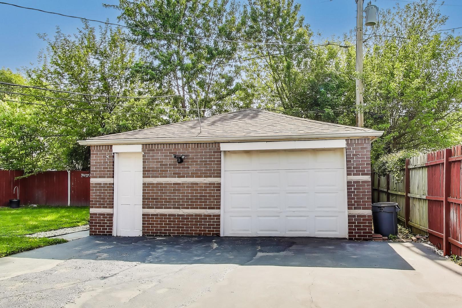 249 George Road, Wheeling, IL 60090