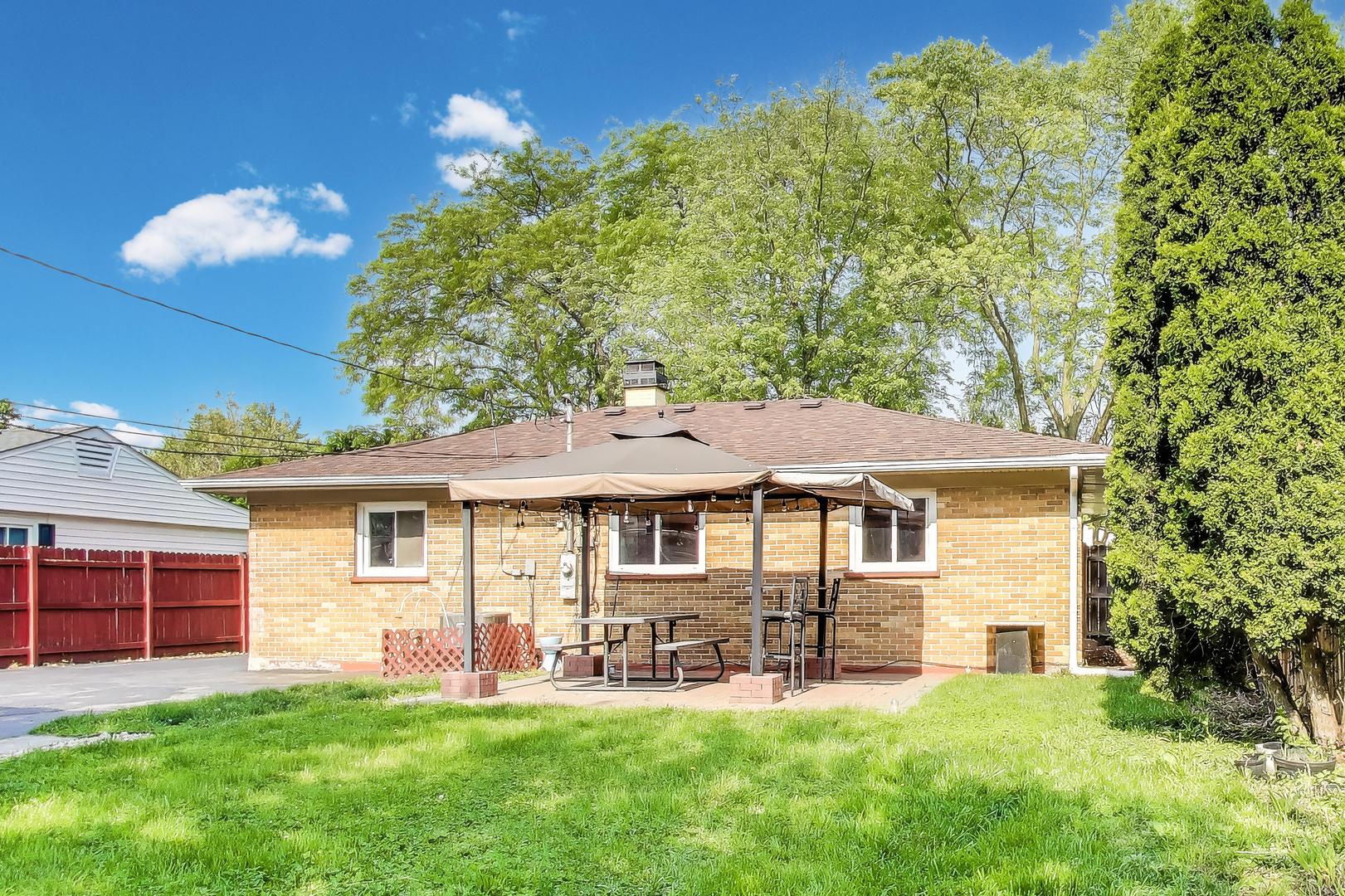 249 George Road, Wheeling, IL 60090
