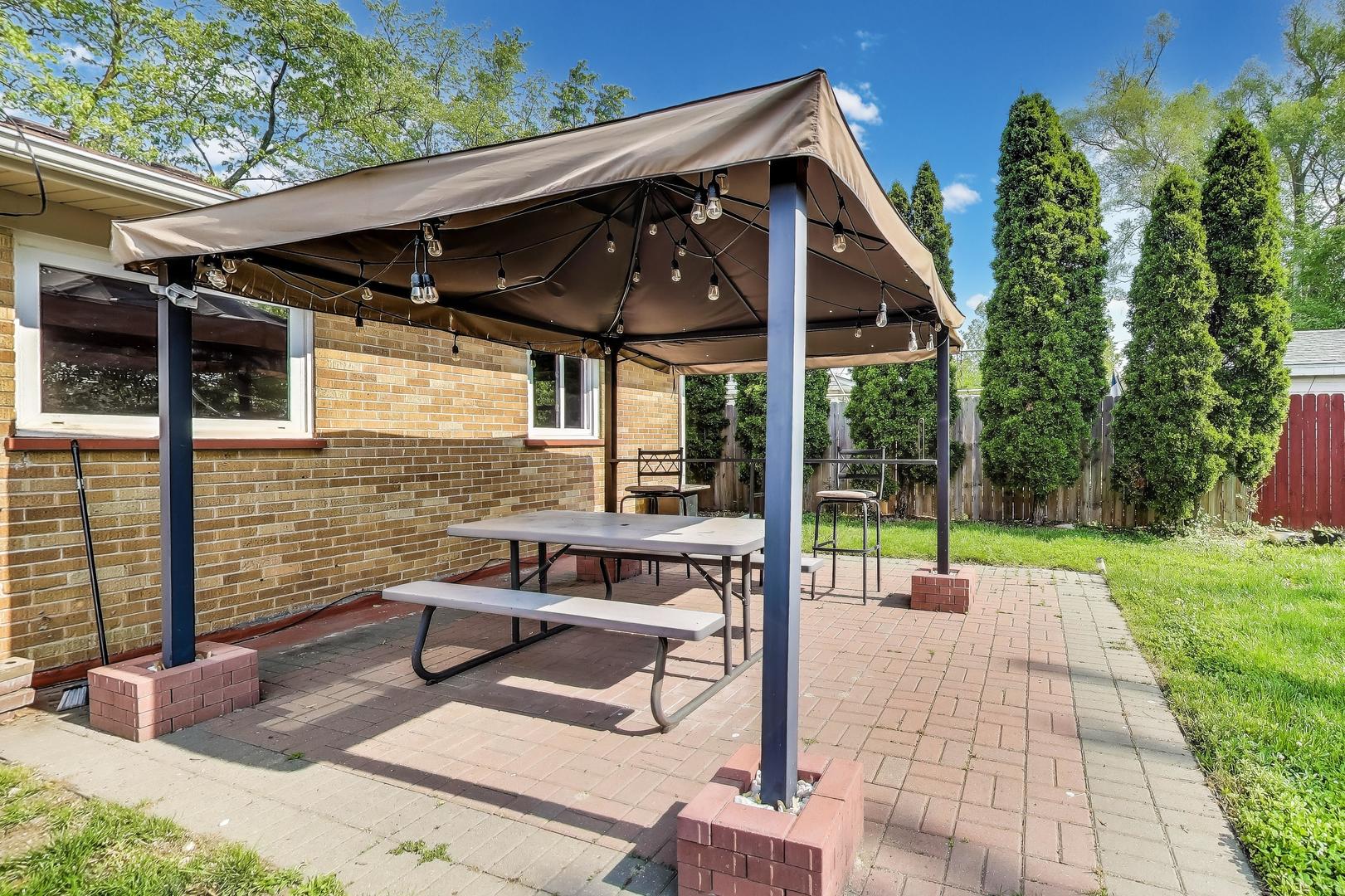 249 George Road, Wheeling, IL 60090