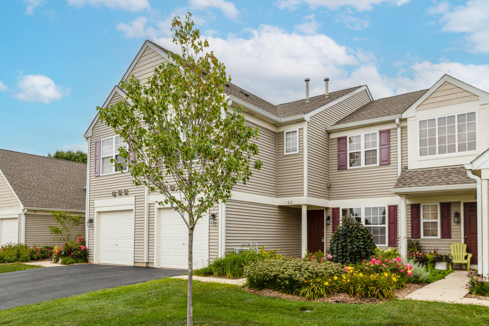 2819 Rutland Circle #102, Naperville, IL 60564