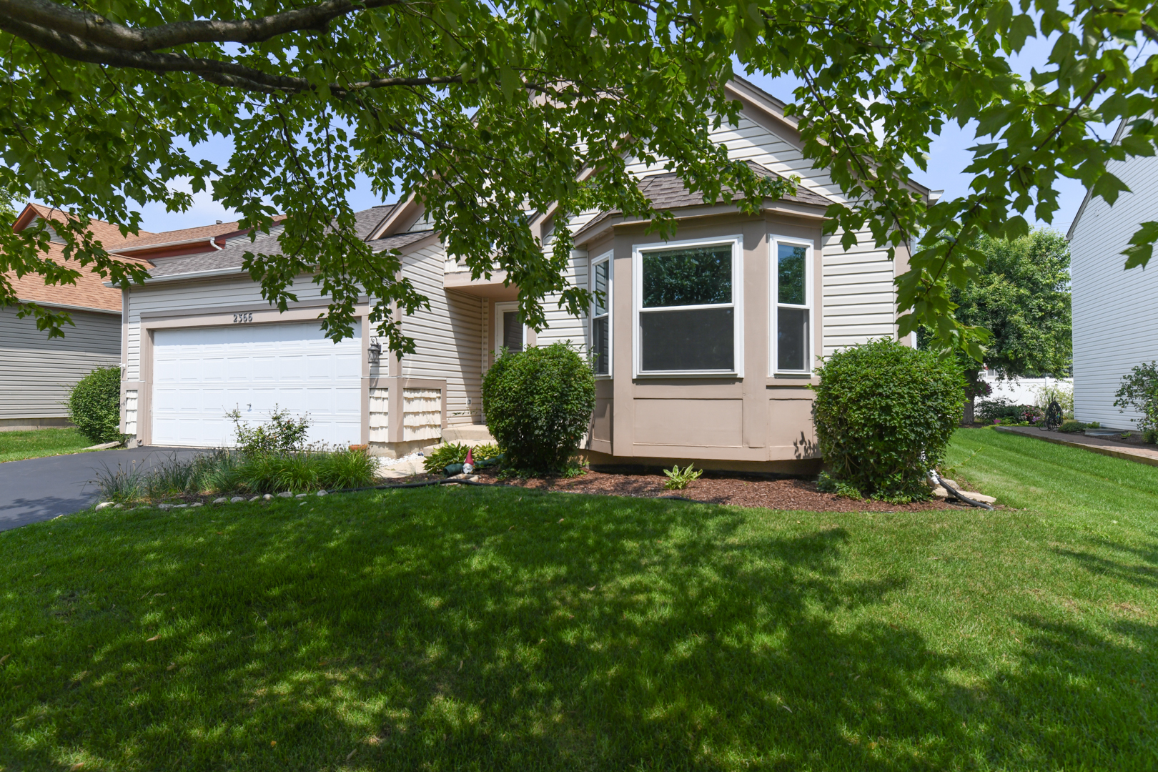 2366 Nantucket Lane, Elgin, IL 60123