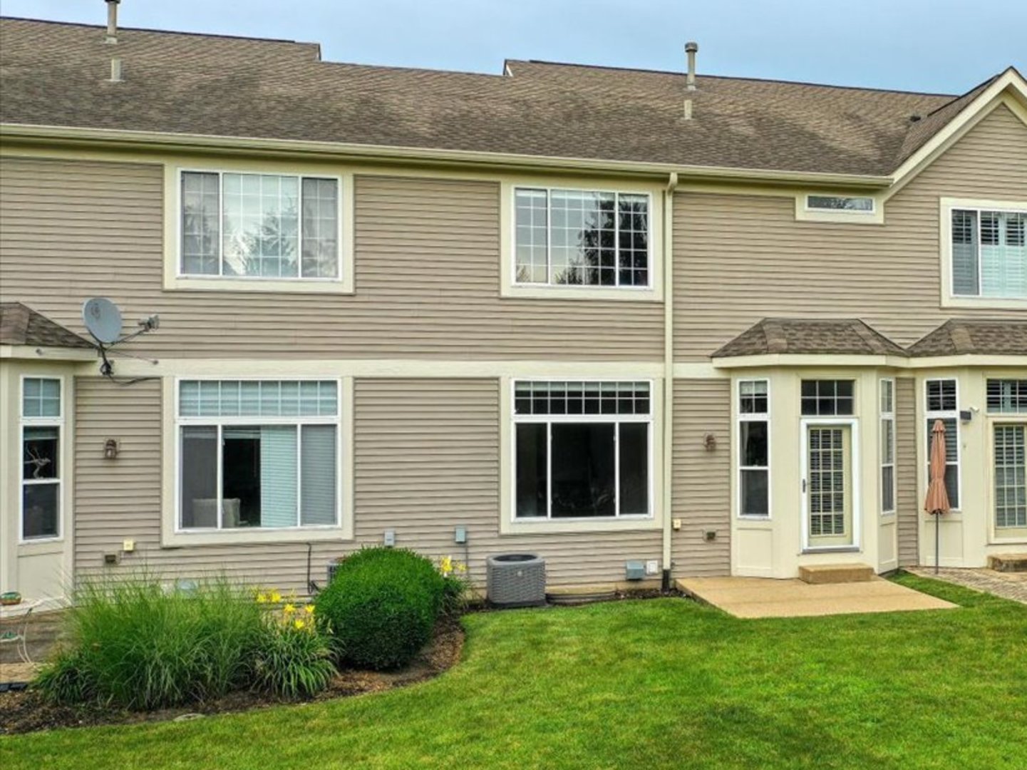 3310 Rosecroft Lane, Naperville, IL 60564