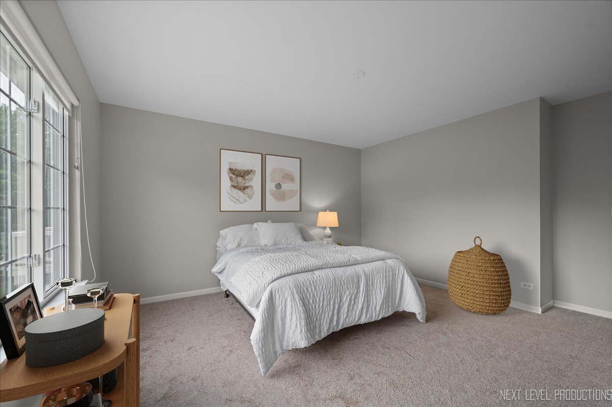 3310 Rosecroft Lane, Naperville, IL 60564