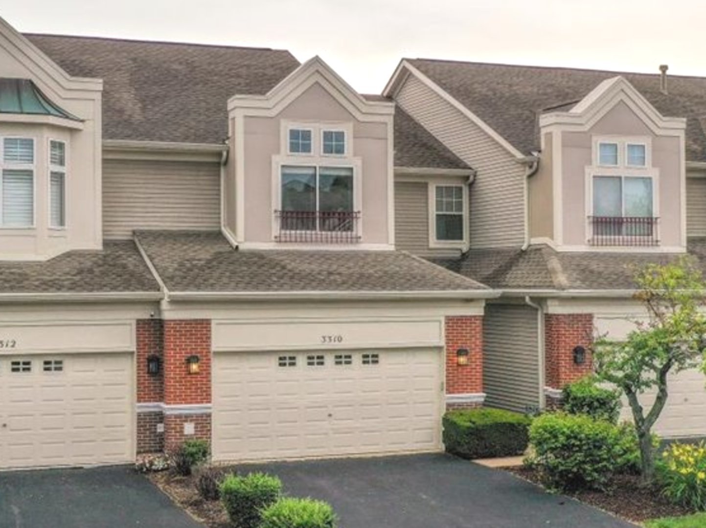 3310 Rosecroft Lane, Naperville, IL 60564