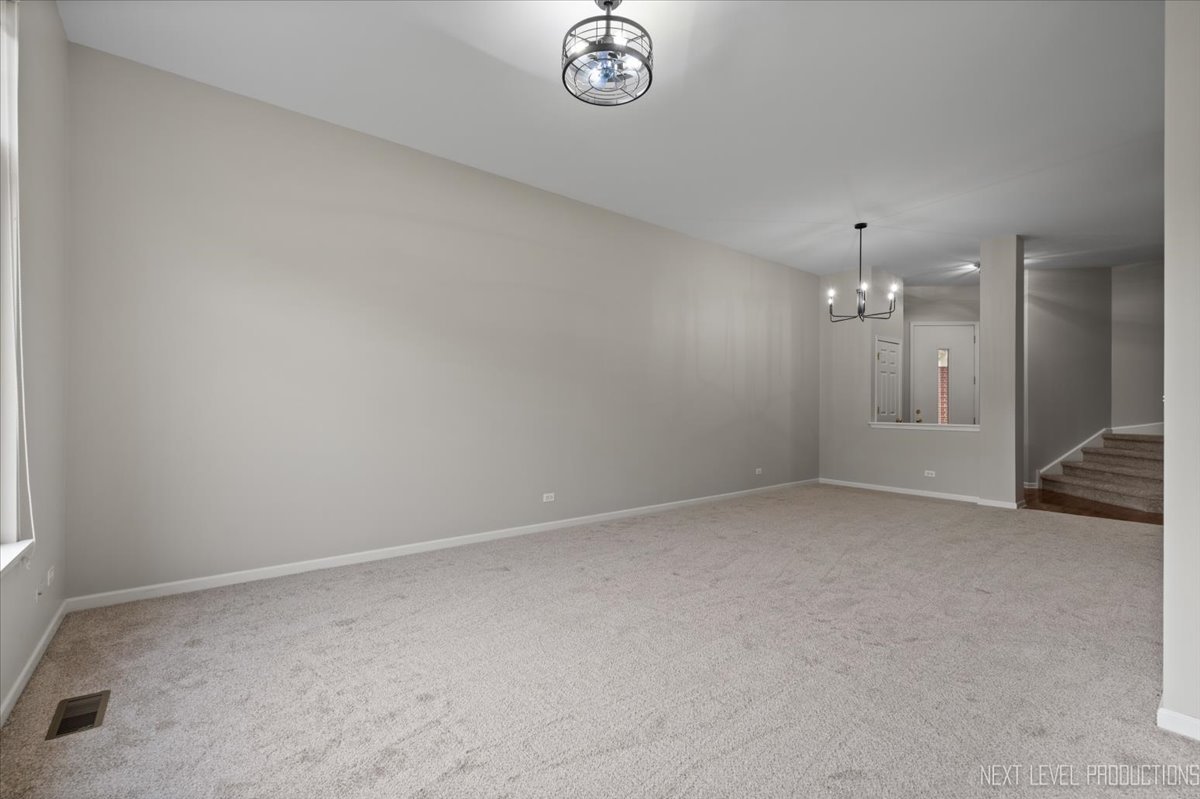 3310 Rosecroft Lane, Naperville, IL 60564