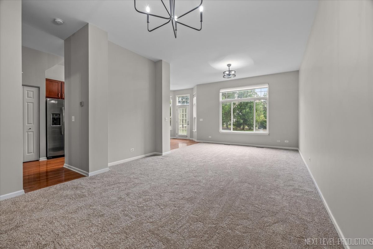 3310 Rosecroft Lane, Naperville, IL 60564