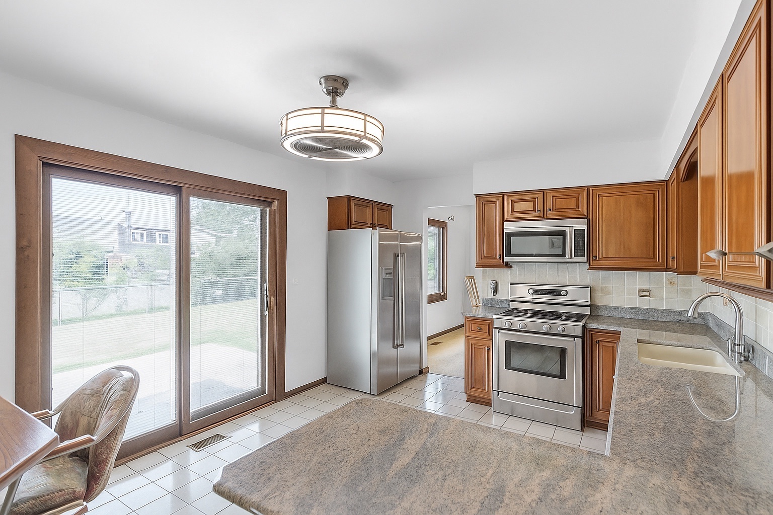 722 Seafarer Drive, Schaumburg, IL 60193