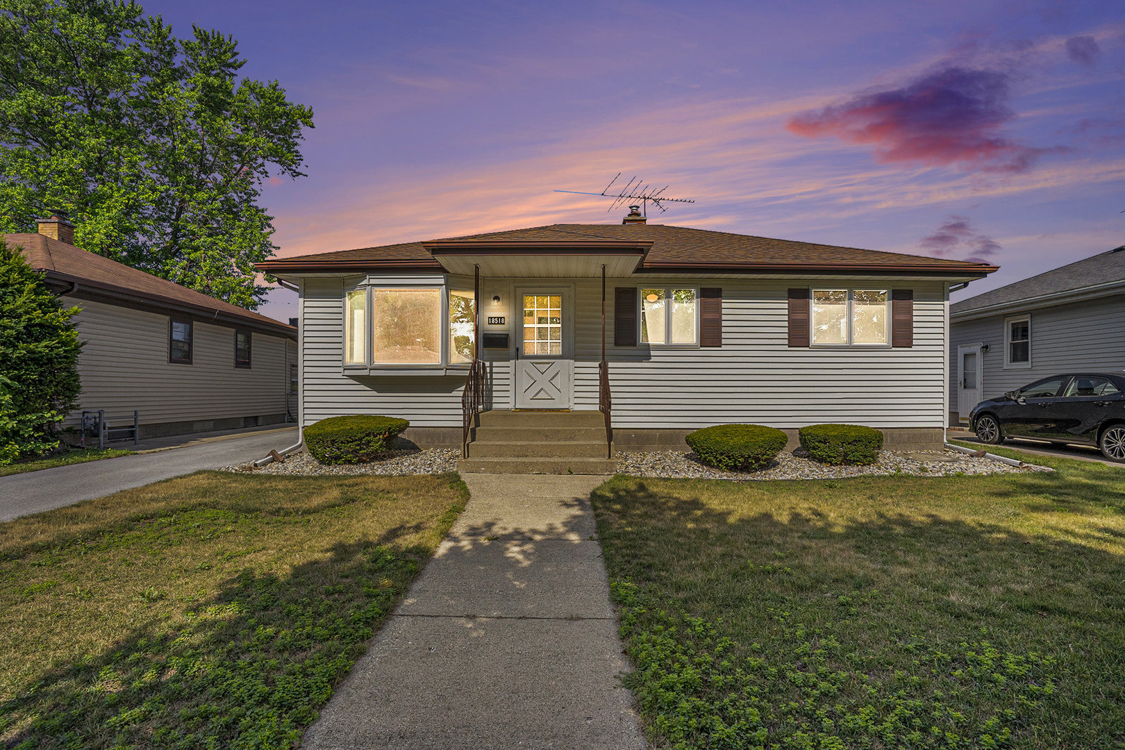 18518 Glen Oak Avenue, Lansing, IL 60438