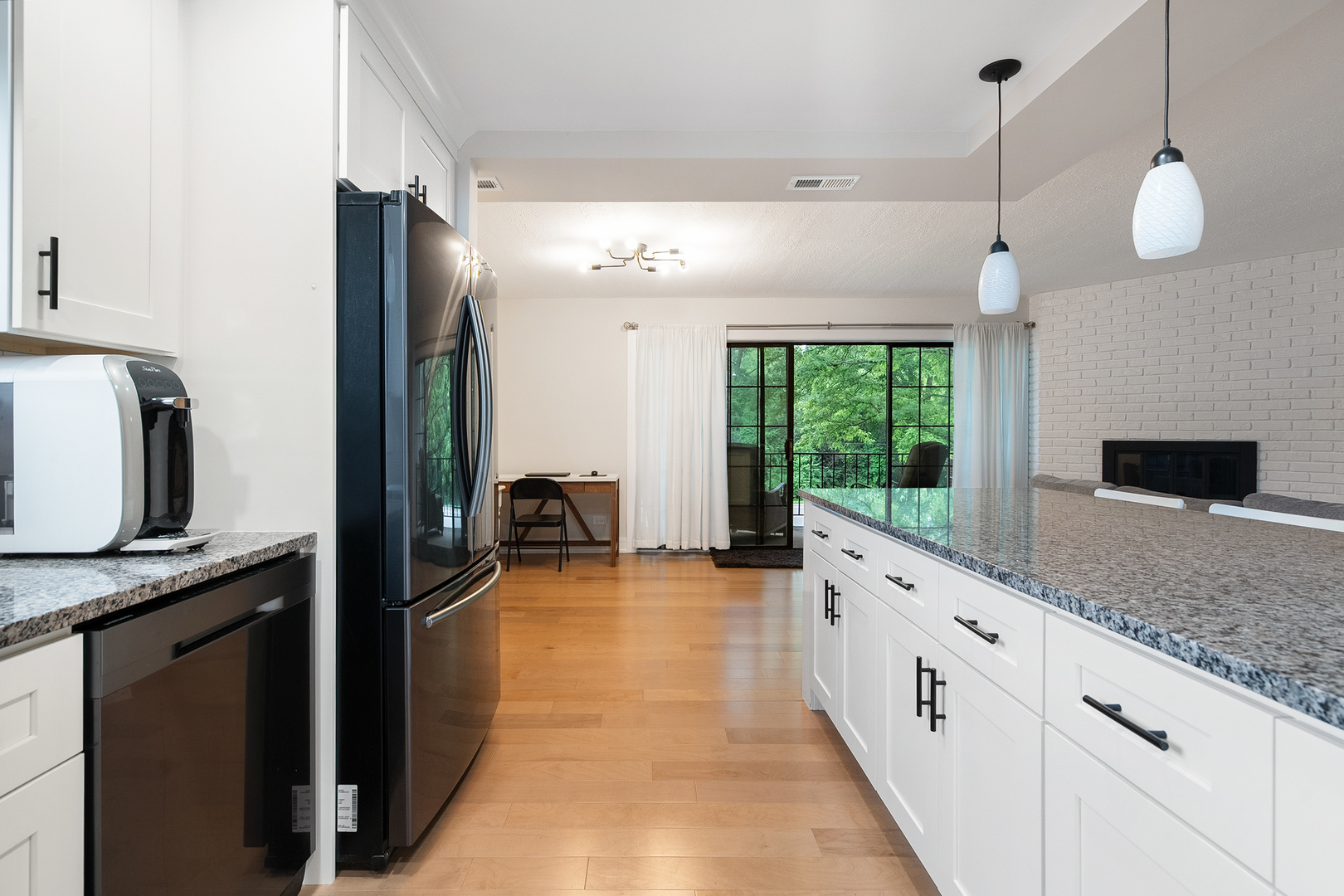 9197 North Road #C, Palos Hills, IL 60465