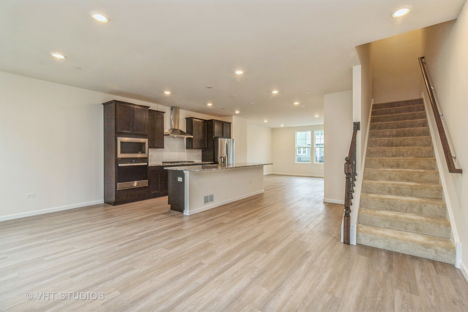 155 Yorktown Court #0, Libertyville, IL 60048