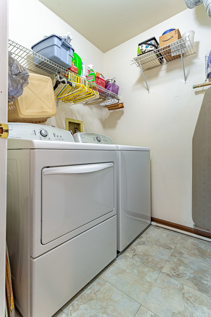 1266 Old Mill Lane, Elk Grove Village, IL 60007