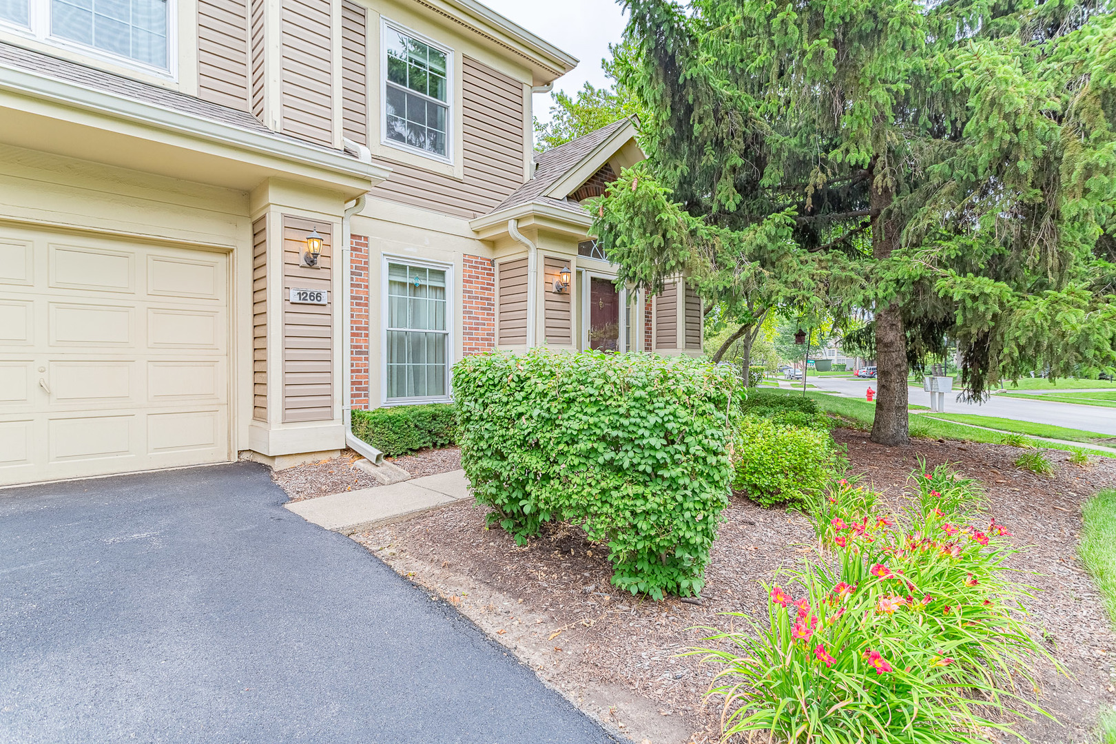 1266 Old Mill Lane, Elk Grove Village, IL 60007