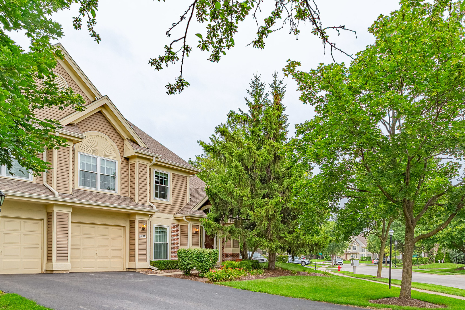 1266 Old Mill Lane, Elk Grove Village, IL 60007