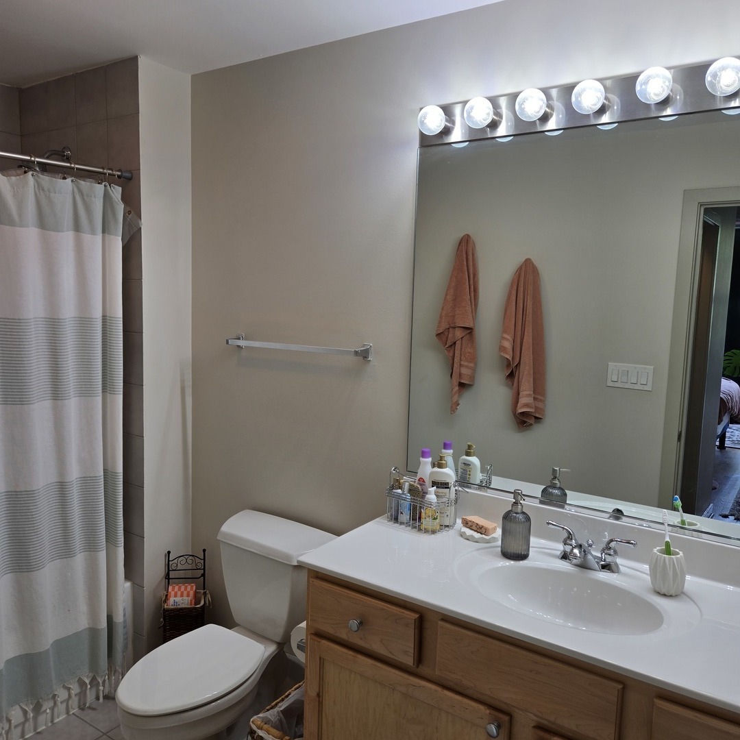 1111 W 15TH Street #228, Chicago, IL 60608