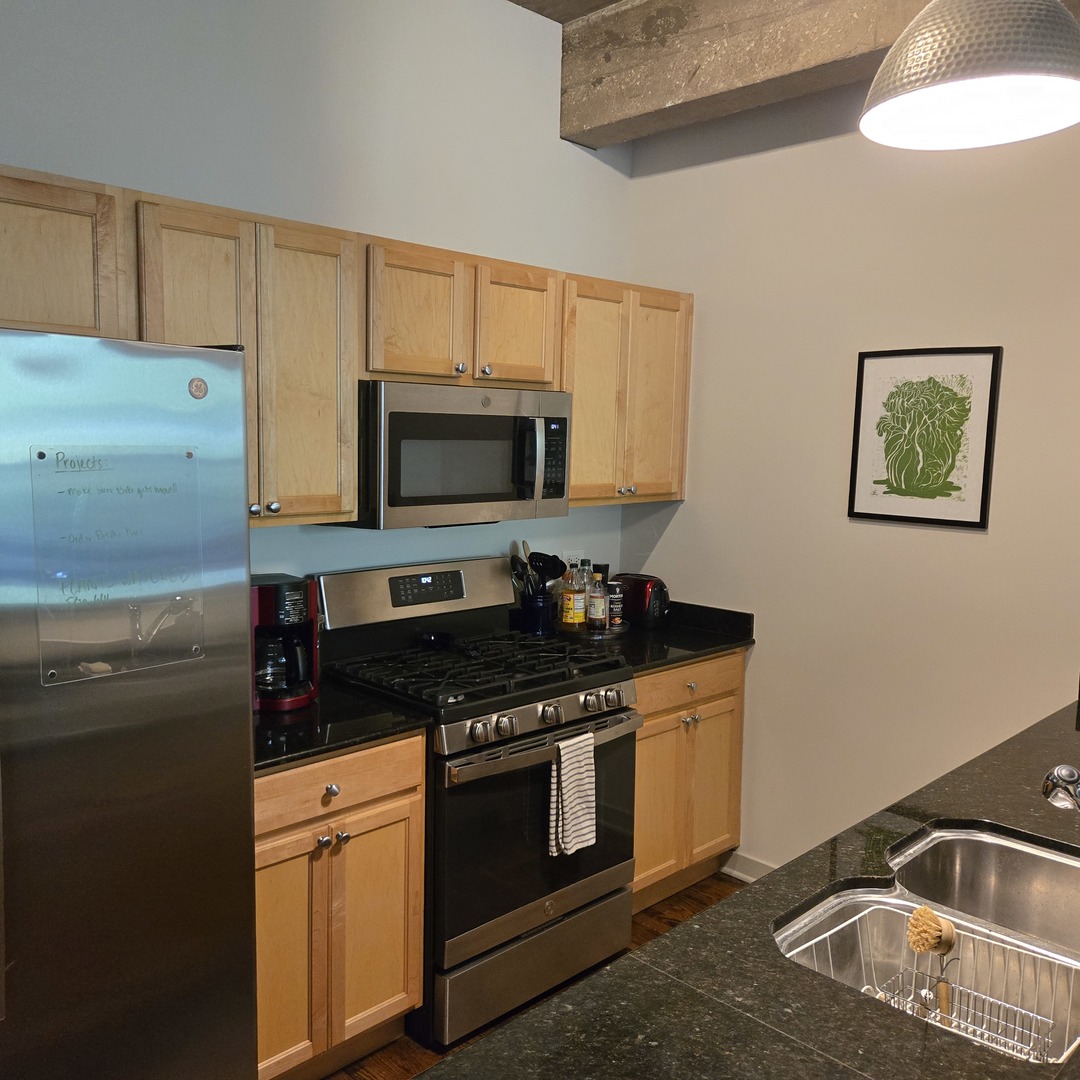 1111 W 15TH Street #228, Chicago, IL 60608