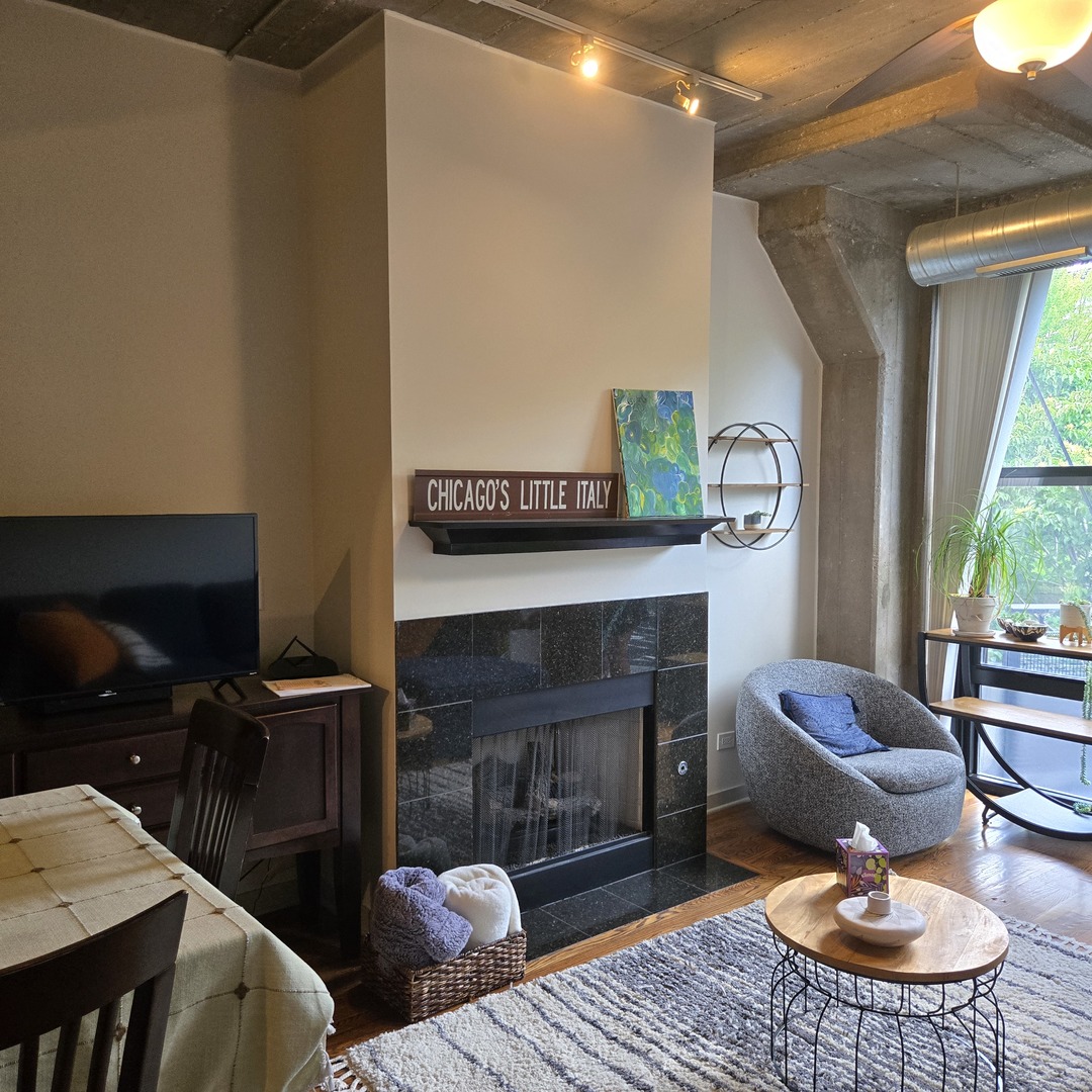1111 W 15TH Street #228, Chicago, IL 60608