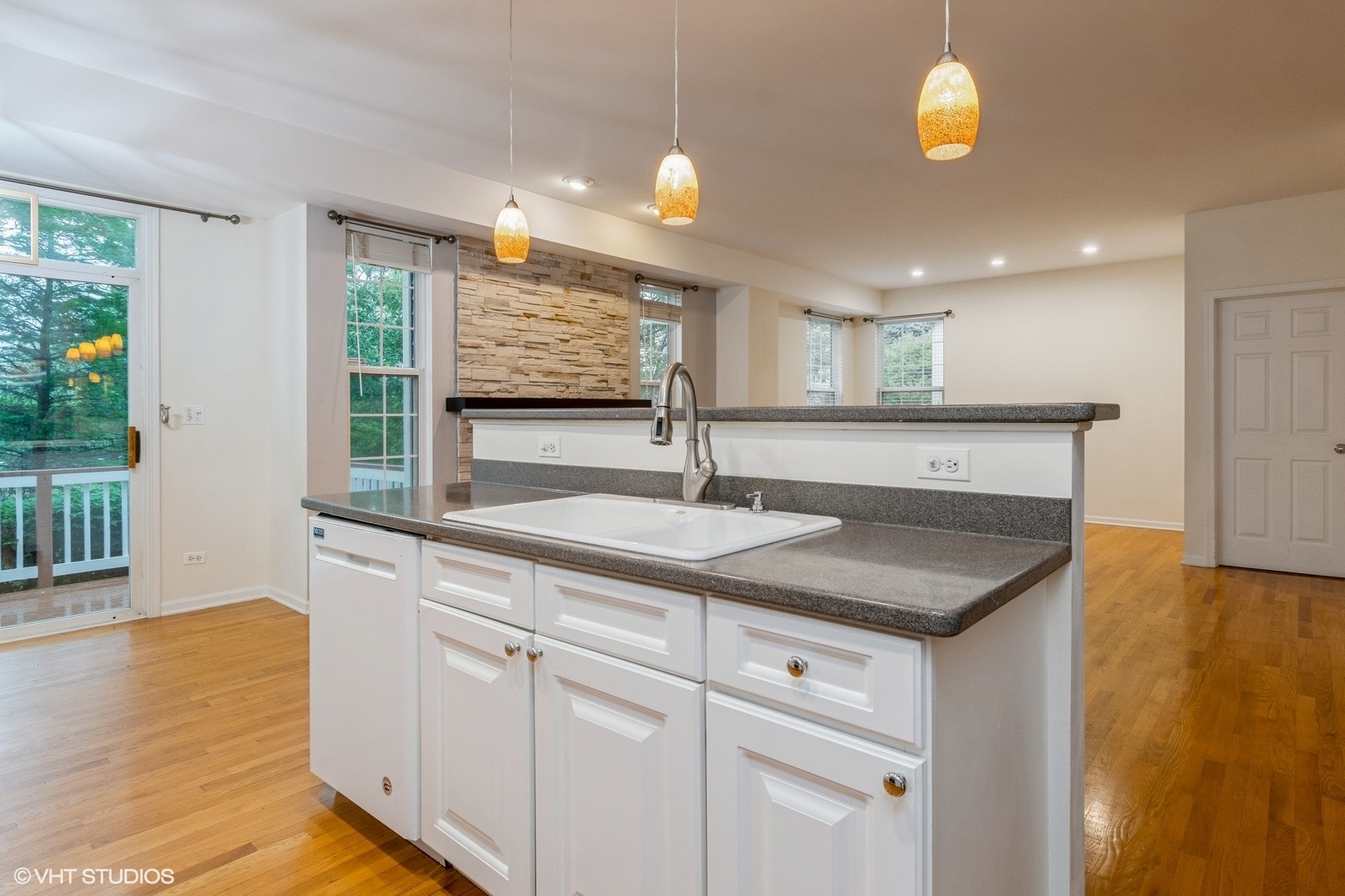 2958 Scott Court, Lisle, IL 60532