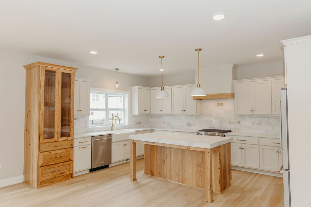 22736 Parkview Lane, Frankfort, IL 60423