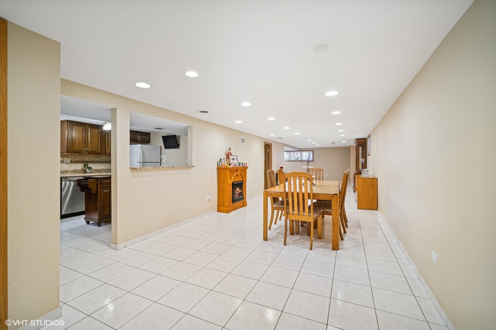 3231 N Osage Avenue, Chicago, IL 60634