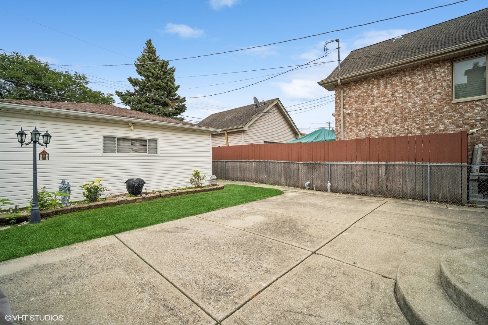 3231 N Osage Avenue, Chicago, IL 60634