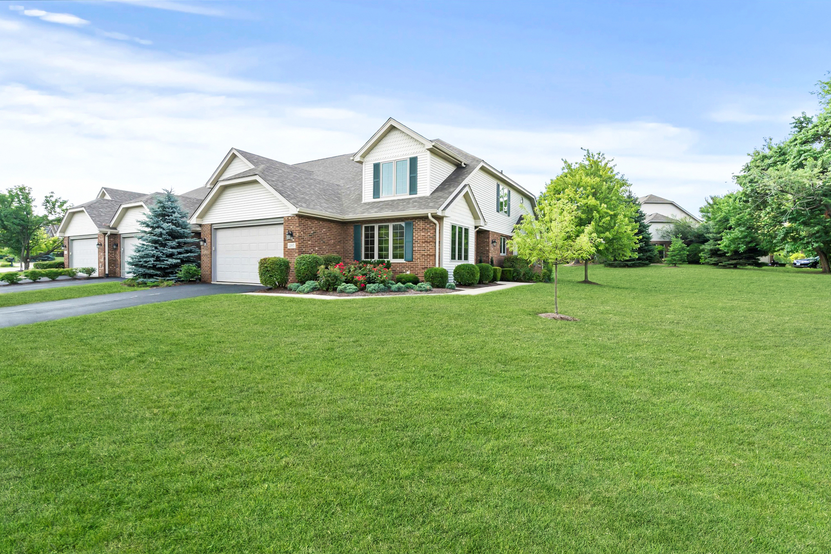 12195 Oxford Court, Lemont, IL 60439