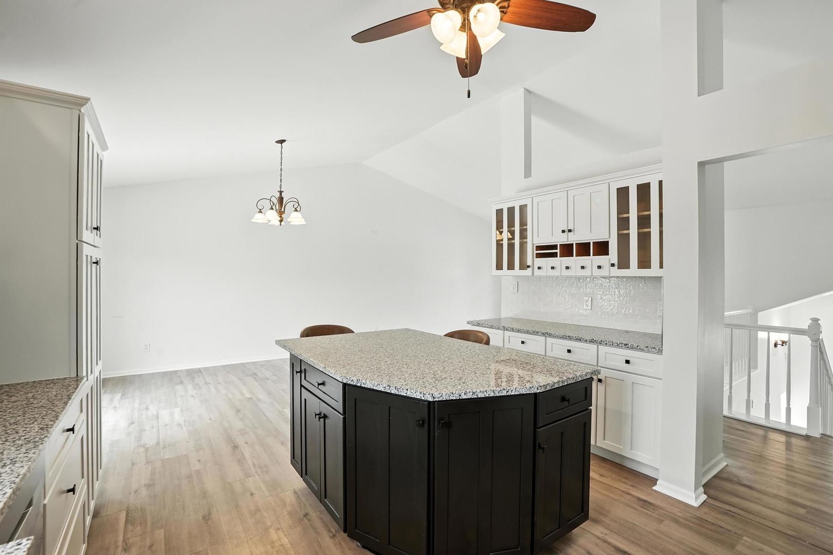 22 Summerhill Drive, Dyer, IN 46311