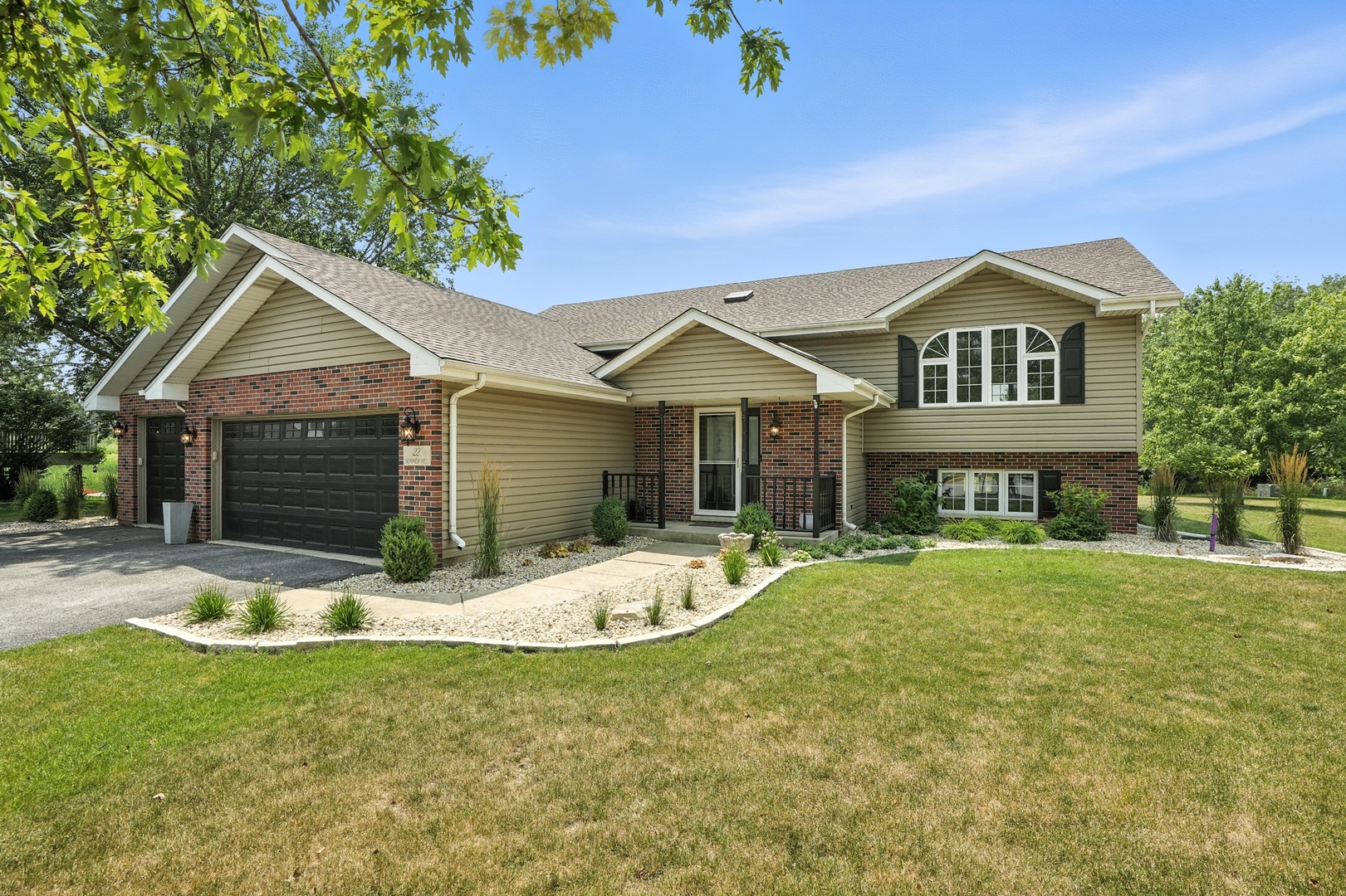 22 Summerhill Drive, Dyer, IN 46311