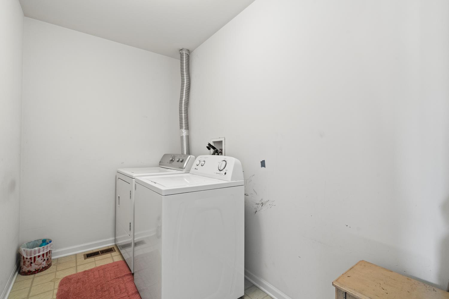1409 Fitzer Drive, Joliet, IL 60431