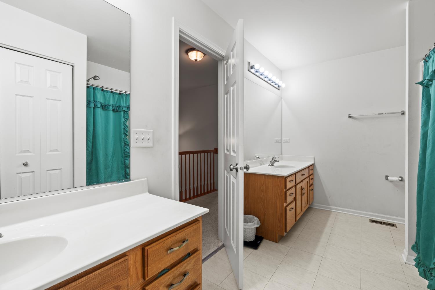 1409 Fitzer Drive, Joliet, IL 60431