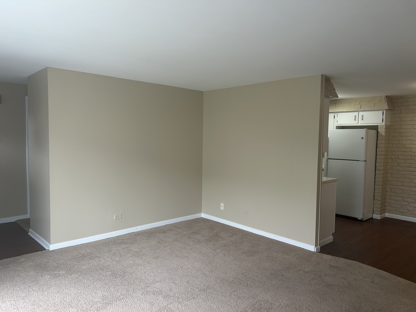 322 WHIDAH Court #322, Schaumburg, IL 60194